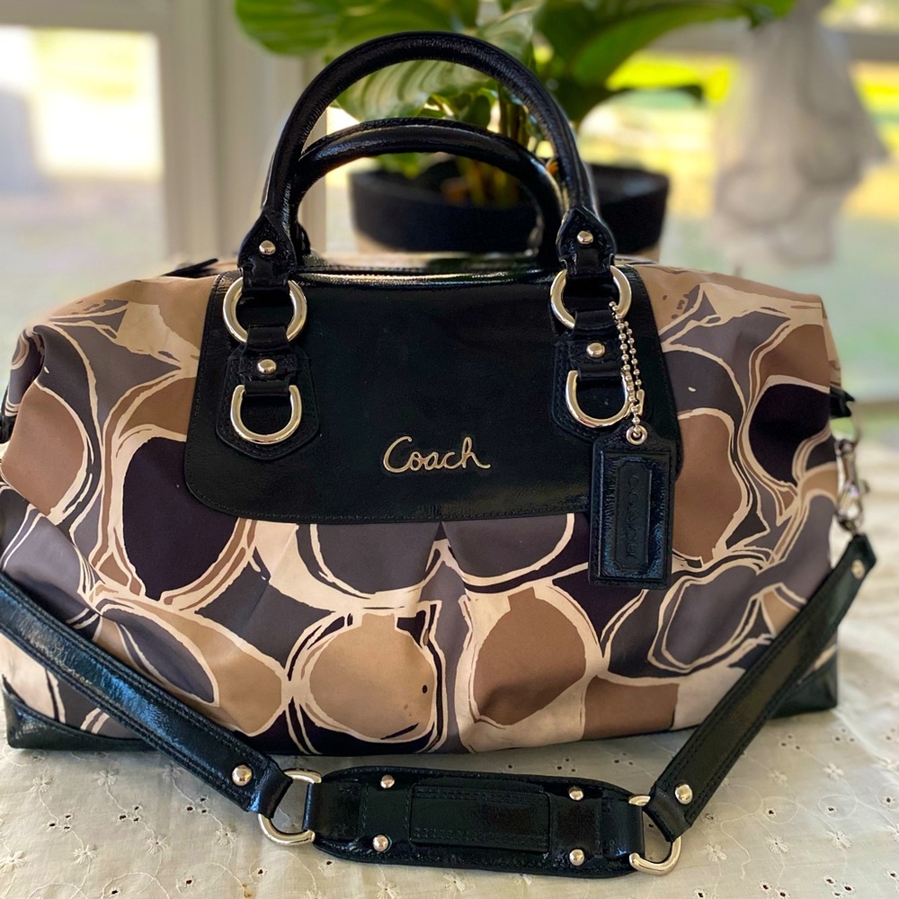 Coach Scarf Prints Shoulder Bag